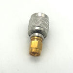 000300050038-Adaptor TNC male-SMA male