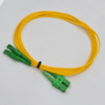 FTT-Patch-Cord,-E2000-APC-SC-APC-SM-G652D-LSZH-DX-3m-2.0mm-Yellow